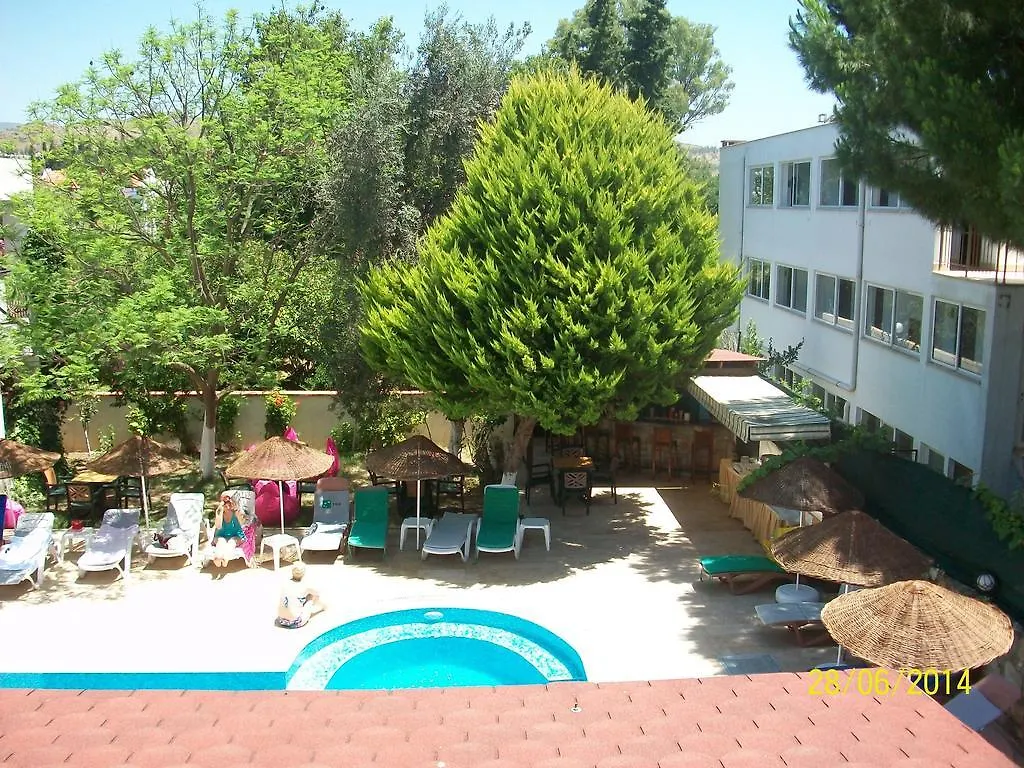 Kriss Otel أورتاكنت