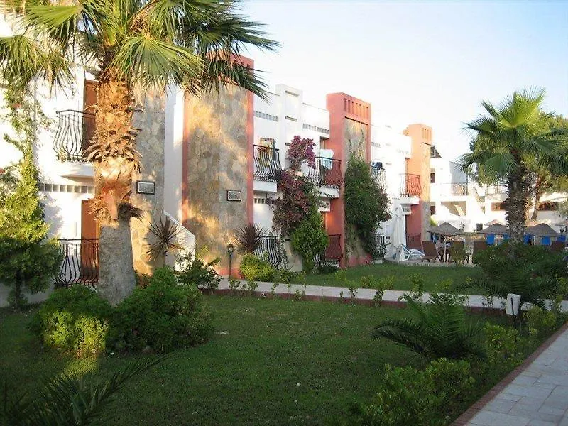 Kriss Otel أورتاكنت 3*,