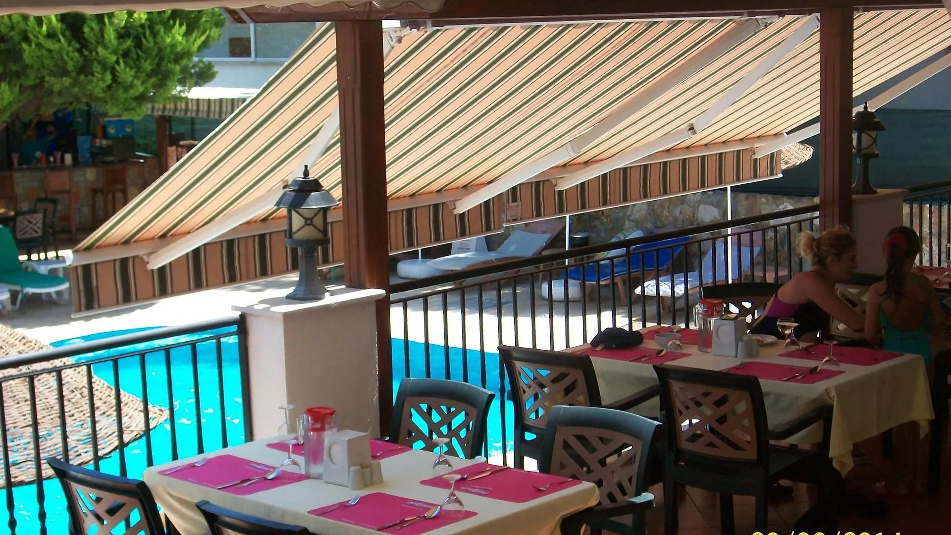 فندق Kriss Otel أورتاكنت
