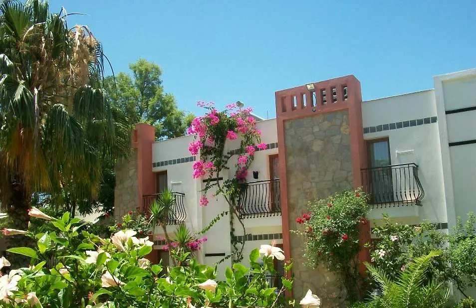 فندق Kriss Otel أورتاكنت